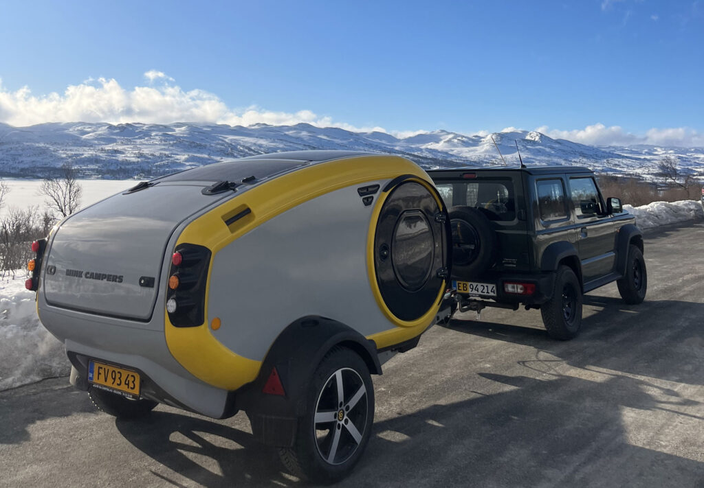 Med en Mink-s camper kan du komme rundt over alt, selv på snoede fjeldveje
